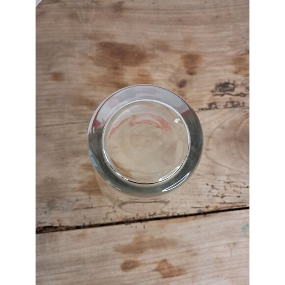 Coca Cola 20 oz Santa Clause Holding A Coca Cola Glass - Picture 8 of 8